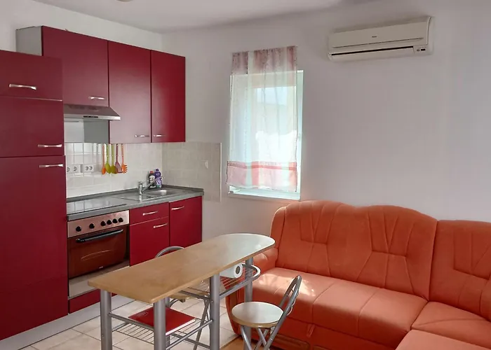 By The Sea - 23296 公寓 *